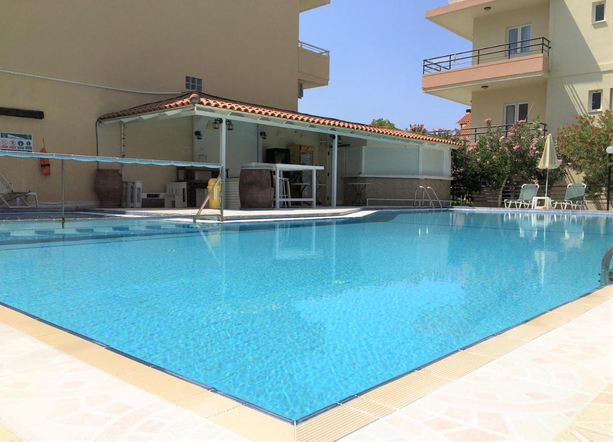 Evdokia Αpartments & Dimitra Village Agia Marina  Exterior photo