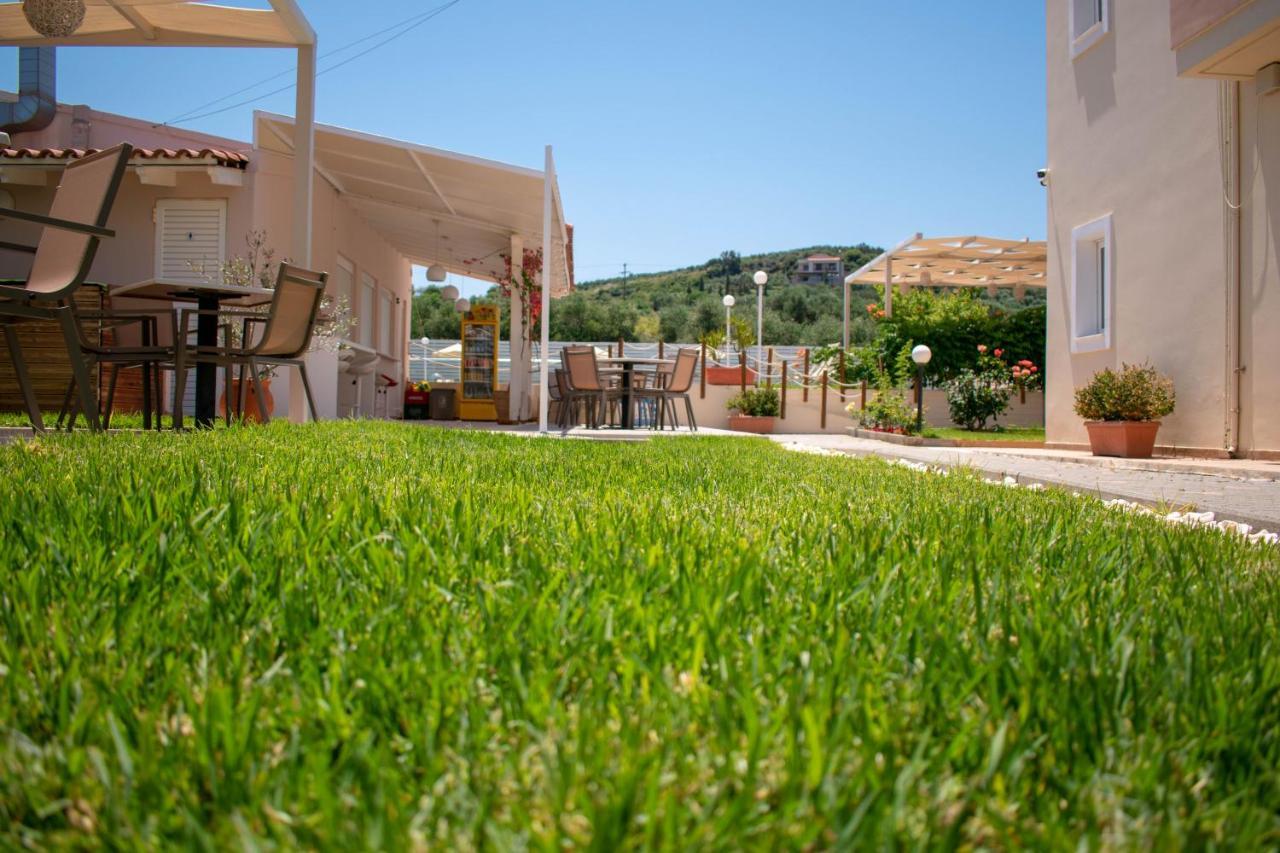 Evdokia Αpartments & Dimitra Village Agia Marina  Exterior photo